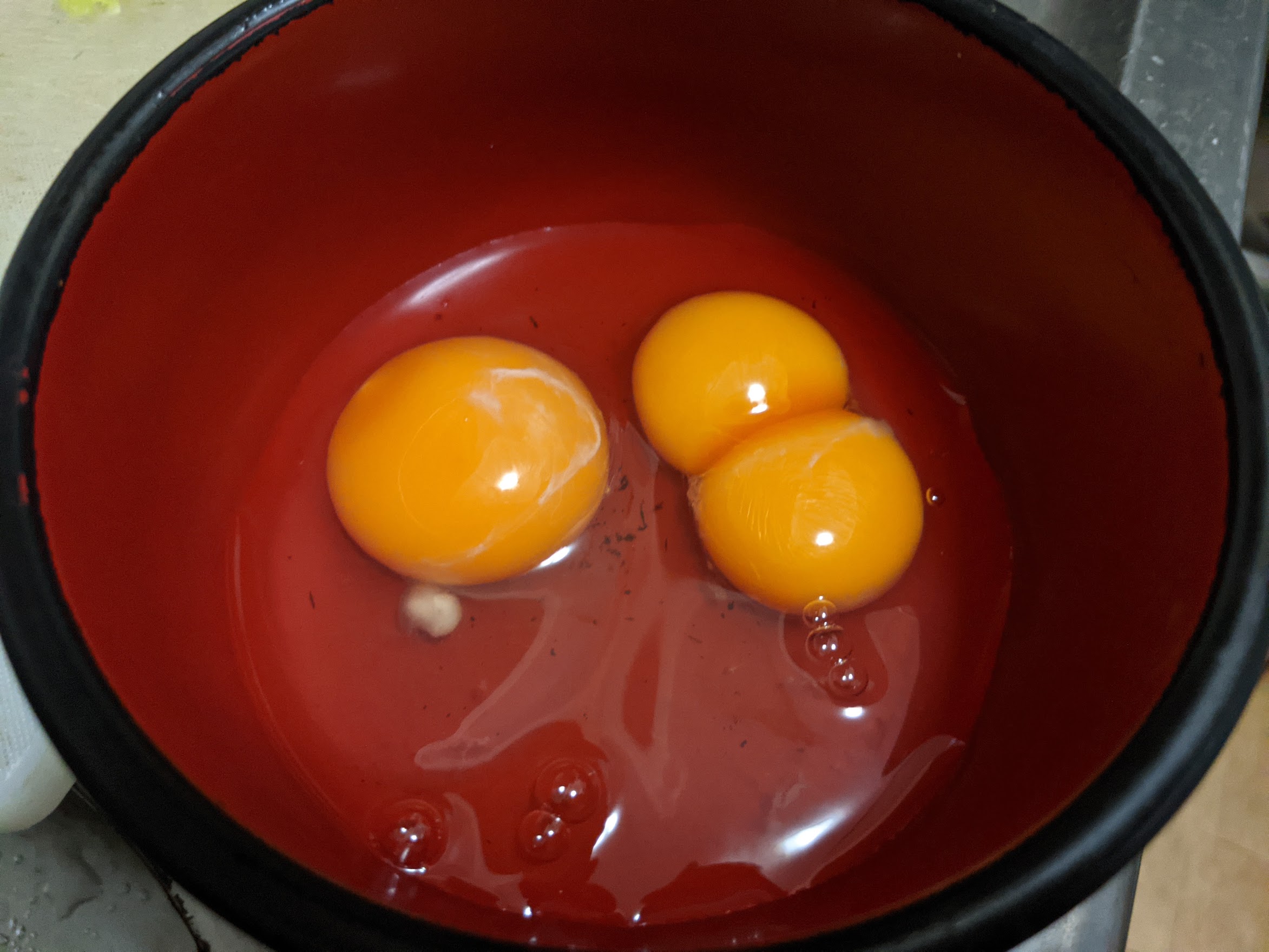 二黄卵 double_egg01.jpg